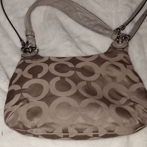 Coach Kristen sateen crossbody bag. - Picture 3 of 16